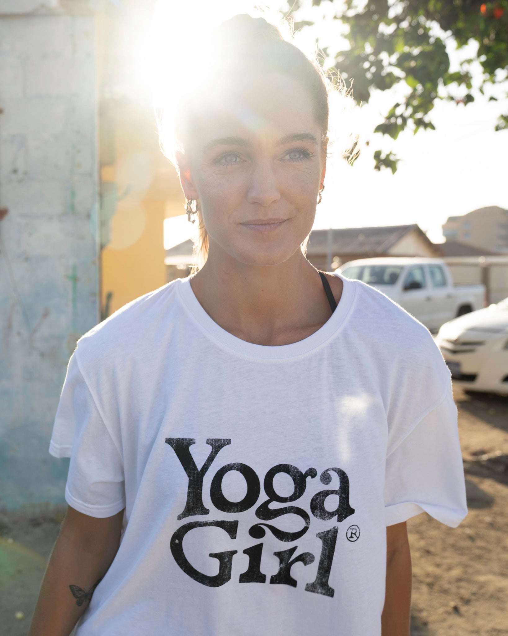 Yoga Girl Graphic Tee – Ivory Gem